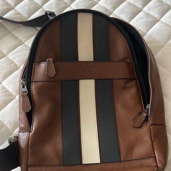 Coach Leather Sling crossbody bag - Picture 4 of 12